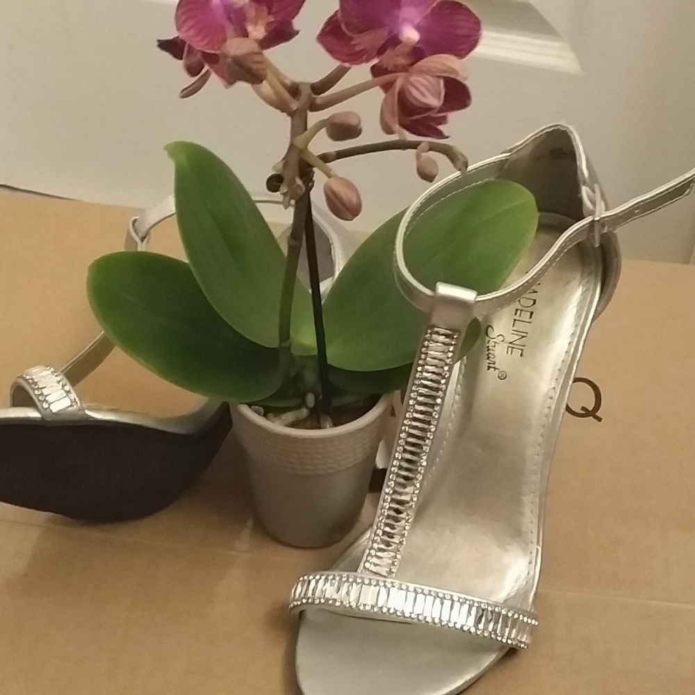 High Heels - Picture 2 of 6